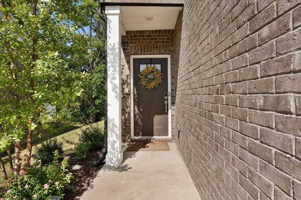 1734 Tahoma Drive Lebanon TN 37087