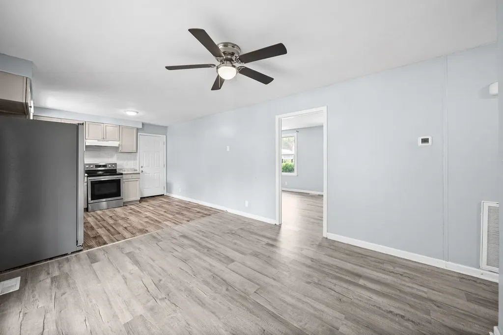 403 Louise Lane Clarksville TN 37042