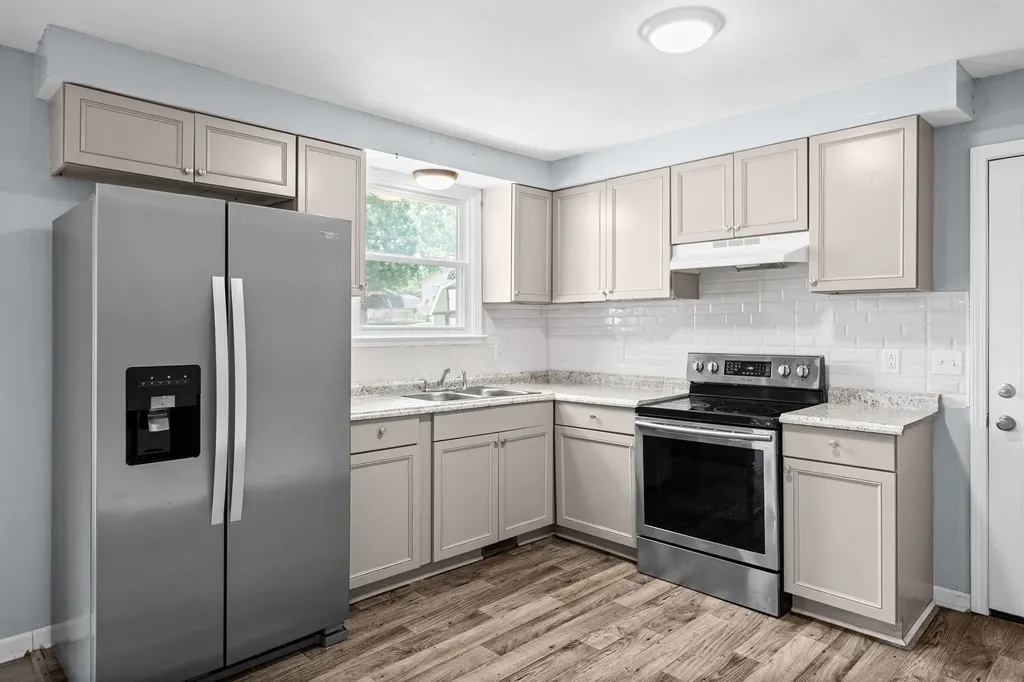 403 Louise Lane Clarksville TN 37042