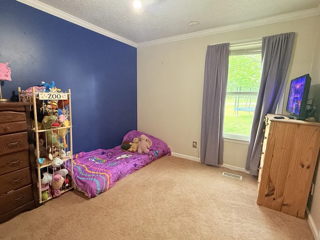 128 Robin Hood Road Dickson TN 37055