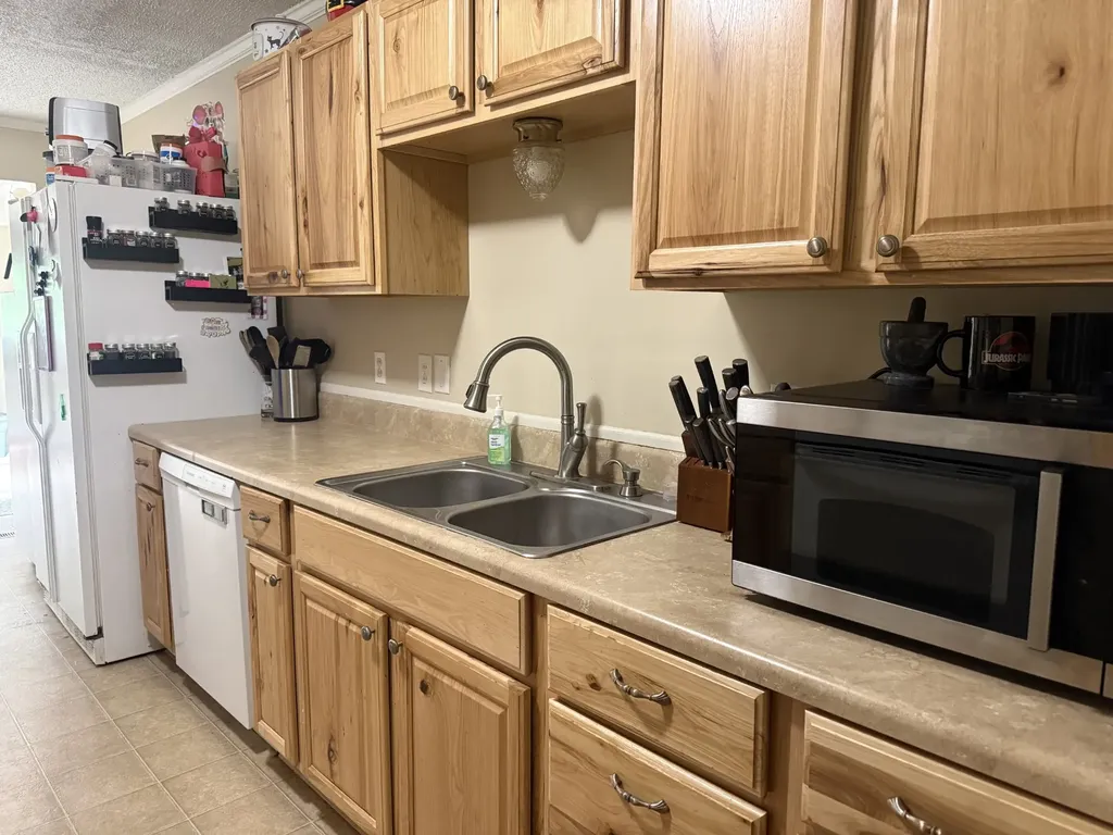 128 Robin Hood Road Dickson TN 37055