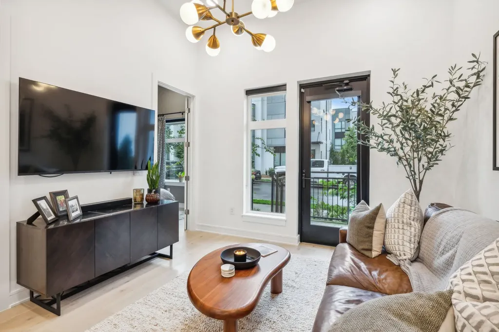 999 Scovel Street Nashville TN 37208