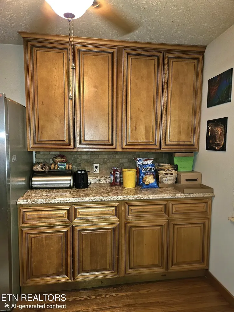 200 Sweet Lane Clinton TN 37716