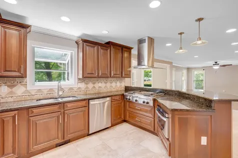 618 River Landing Drive Soddy Daisy TN 37379