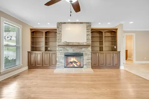 618 River Landing Drive Soddy Daisy TN 37379