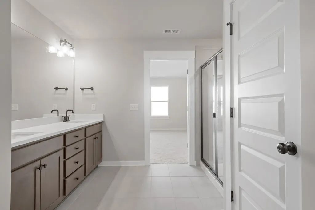 3099 Arrington Drive White House TN 37188