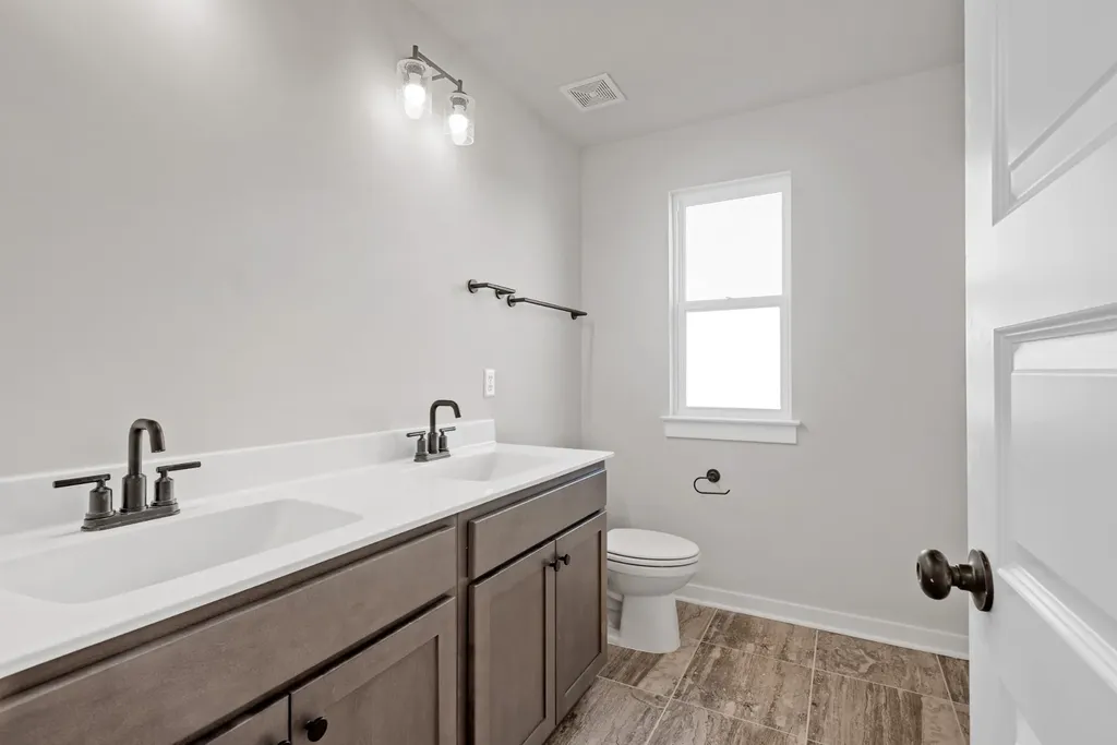 3099 Arrington Drive White House TN 37188