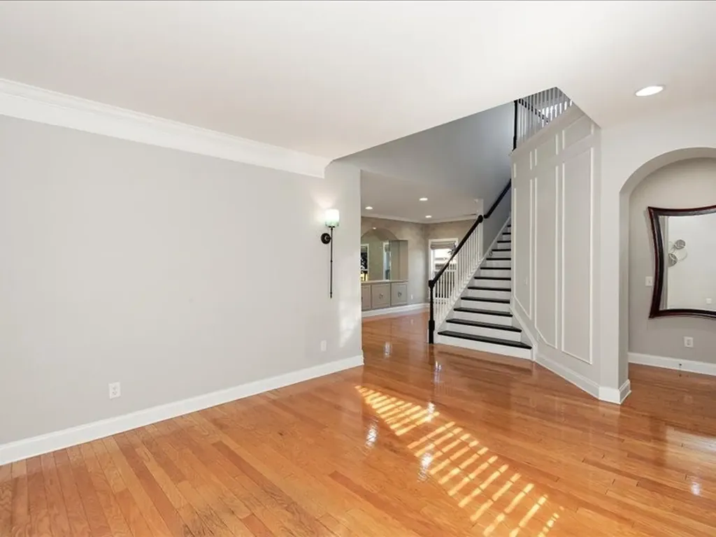 2976 Kingston Cir, S Mount Juliet TN 37122