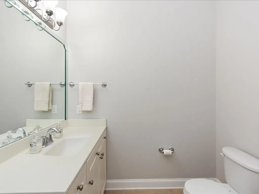 2976 Kingston Cir, S Mount Juliet TN 37122