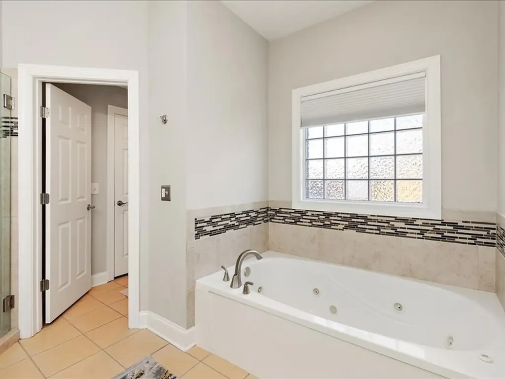 2976 Kingston Cir, S Mount Juliet TN 37122