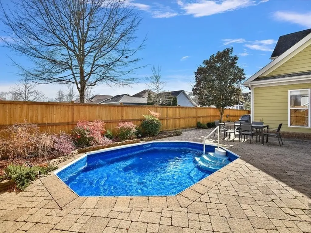 2976 Kingston Cir, S Mount Juliet TN 37122