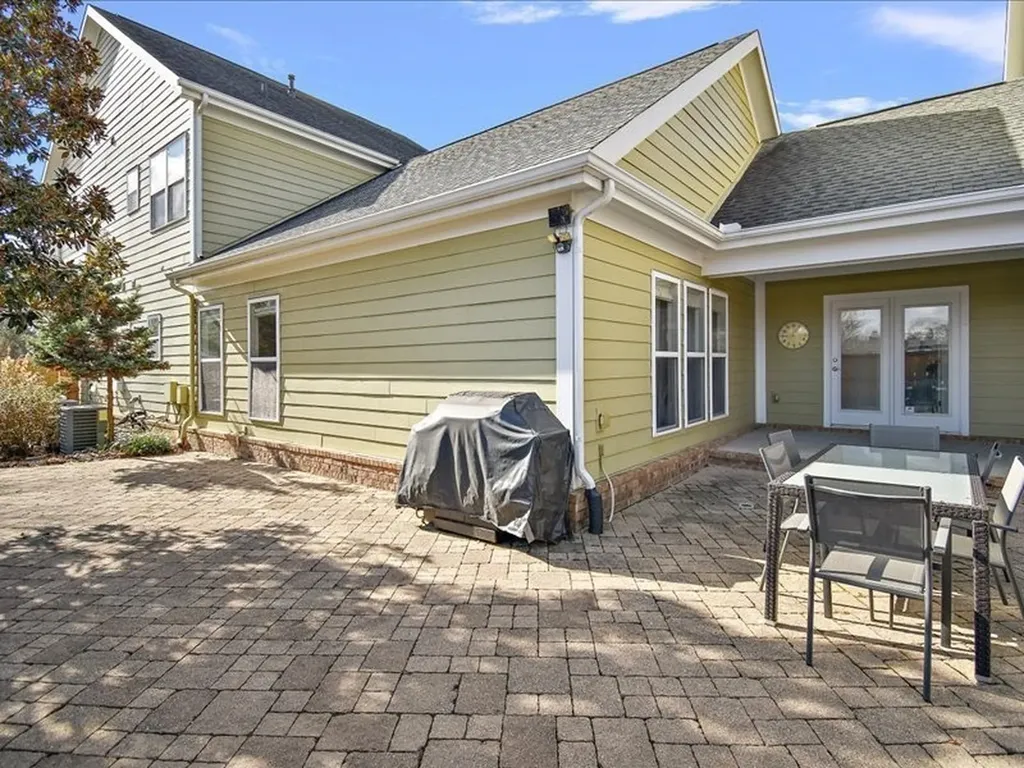 2976 Kingston Cir, S Mount Juliet TN 37122