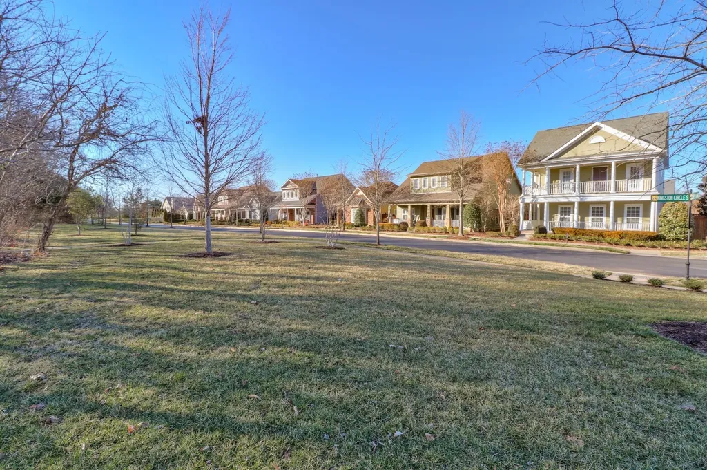 2976 Kingston Cir, S Mount Juliet TN 37122