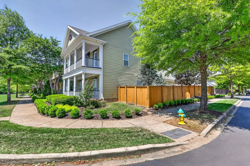2976 Kingston Cir, S Mount Juliet TN 37122