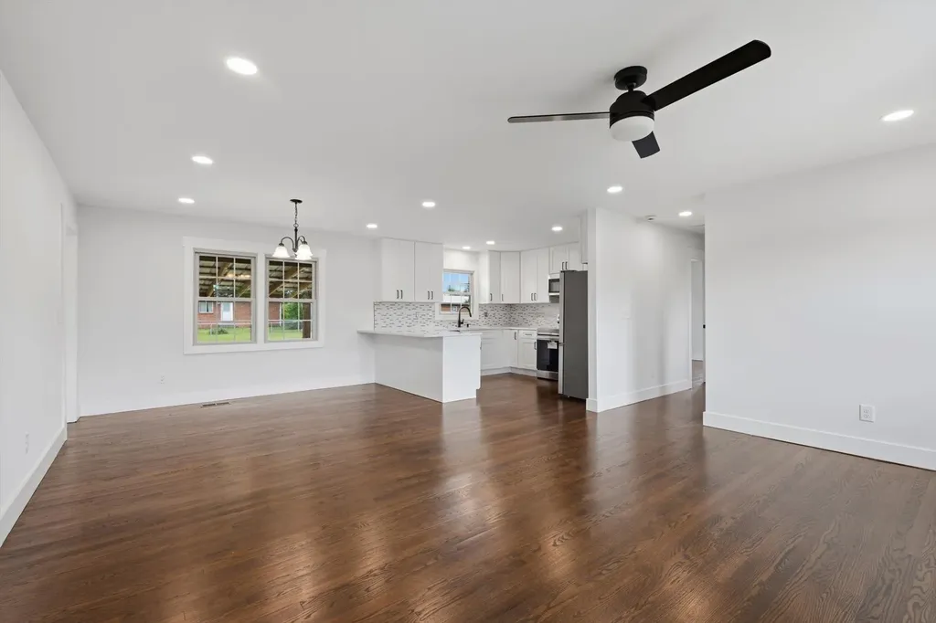 330 Lagoon Drive Mcminnville TN 37110
