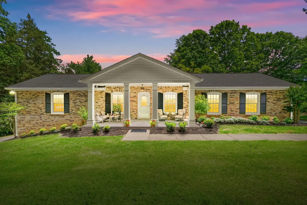220 Norma Court Clarksville TN 37043