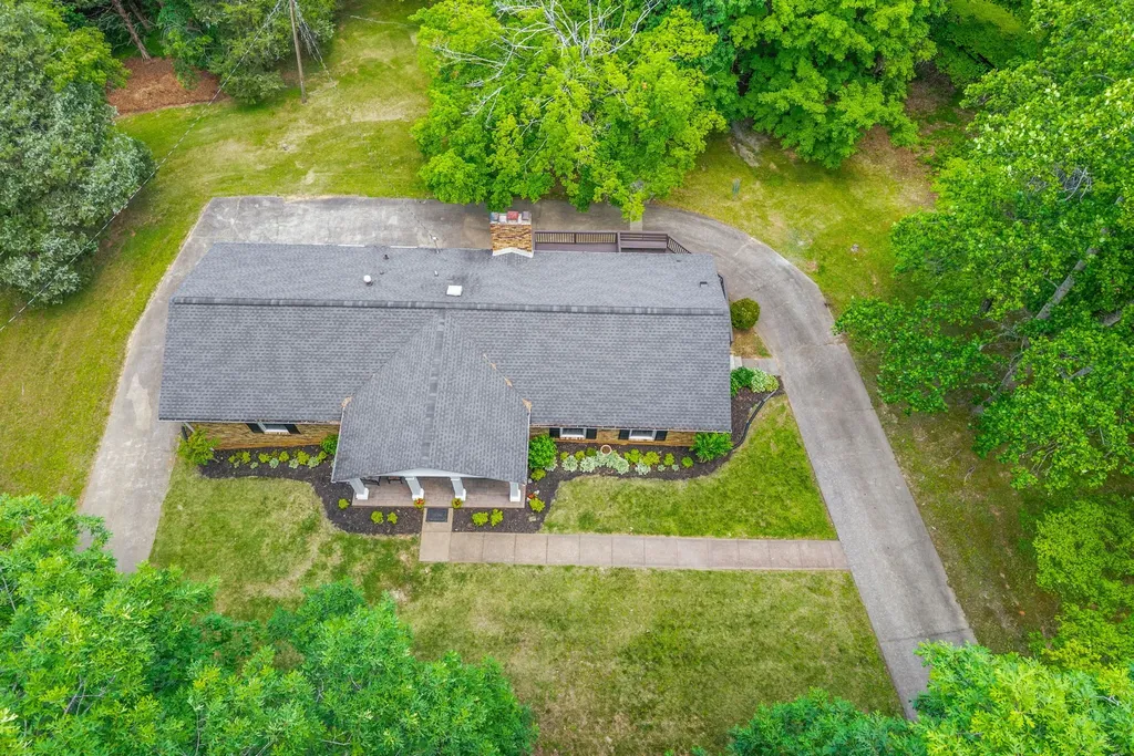 220 Norma Court Clarksville TN 37043