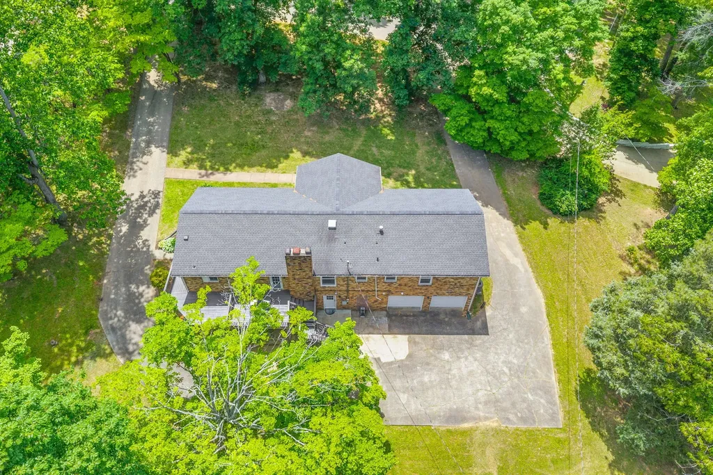 220 Norma Court Clarksville TN 37043