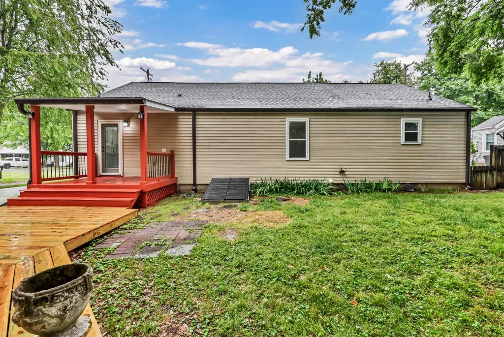 110 E Mcknight Drive Murfreesboro TN 37130