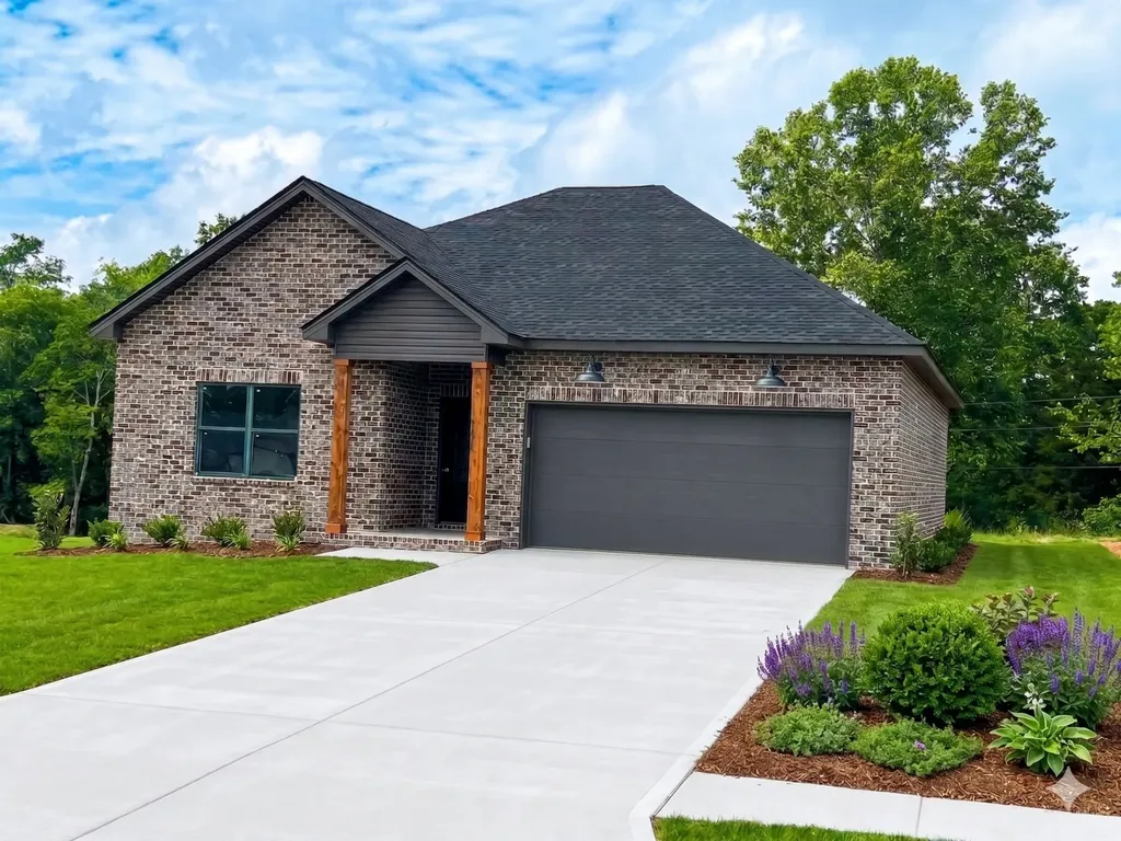 200 Sandalwood Way Dickson TN 37055