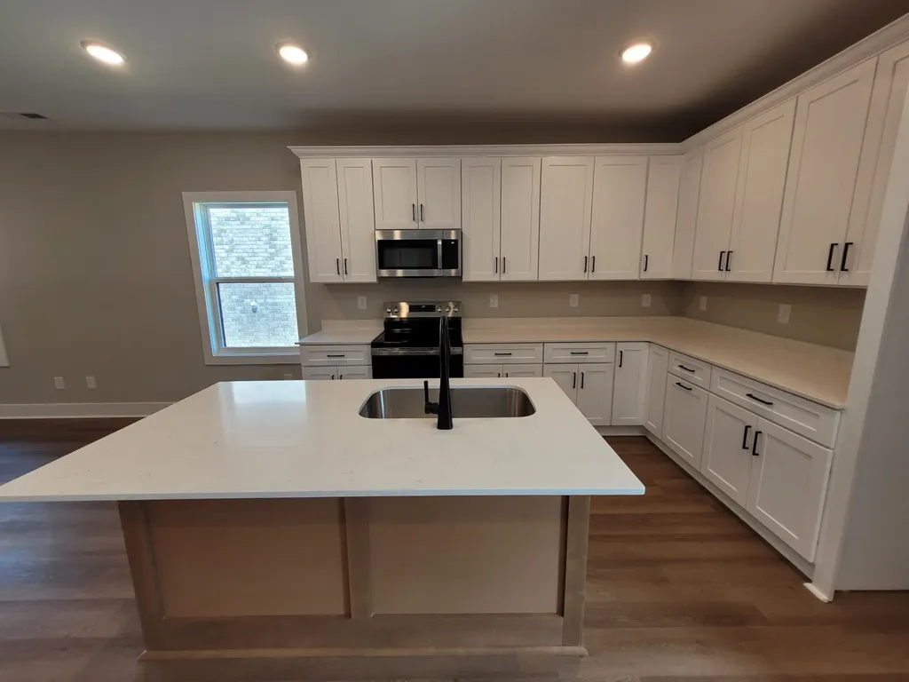 200 Sandalwood Way Dickson TN 37055