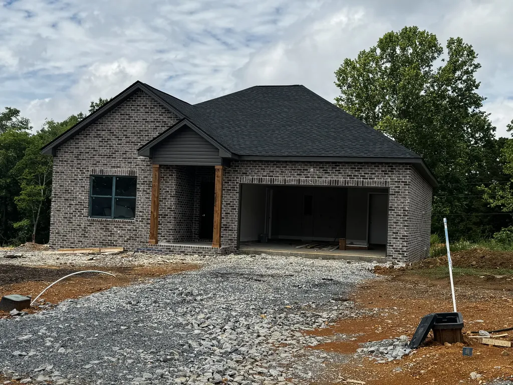 200 Sandalwood Way Dickson TN 37055