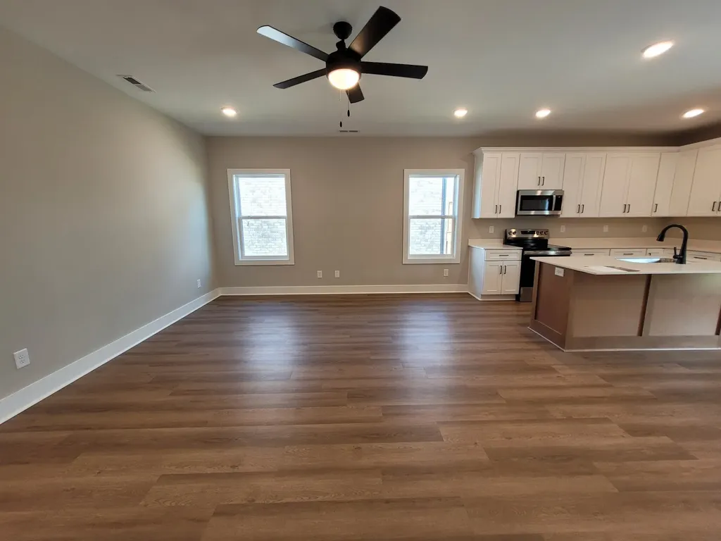 200 Sandalwood Way Dickson TN 37055