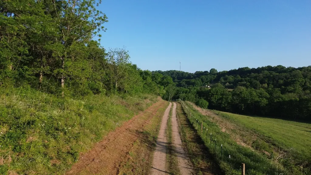 1820 New Highway 7 Columbia TN 38401
