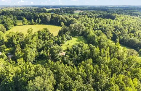 133 Mockerson Road Leoma TN 38468
