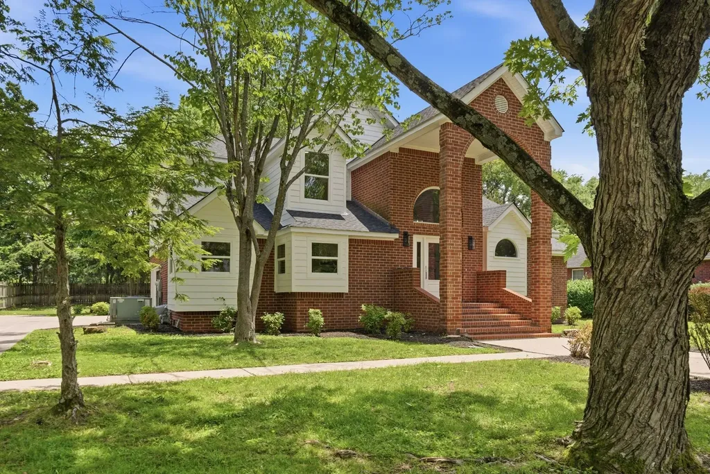 2918 Canterbury Court Murfreesboro TN 37129