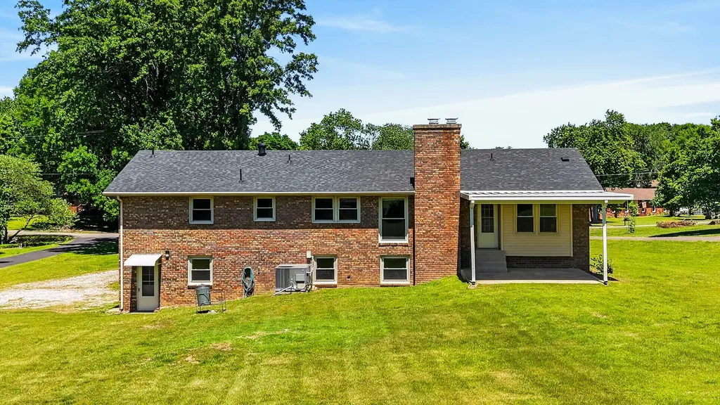 259 Island Drive Hendersonville TN 37075