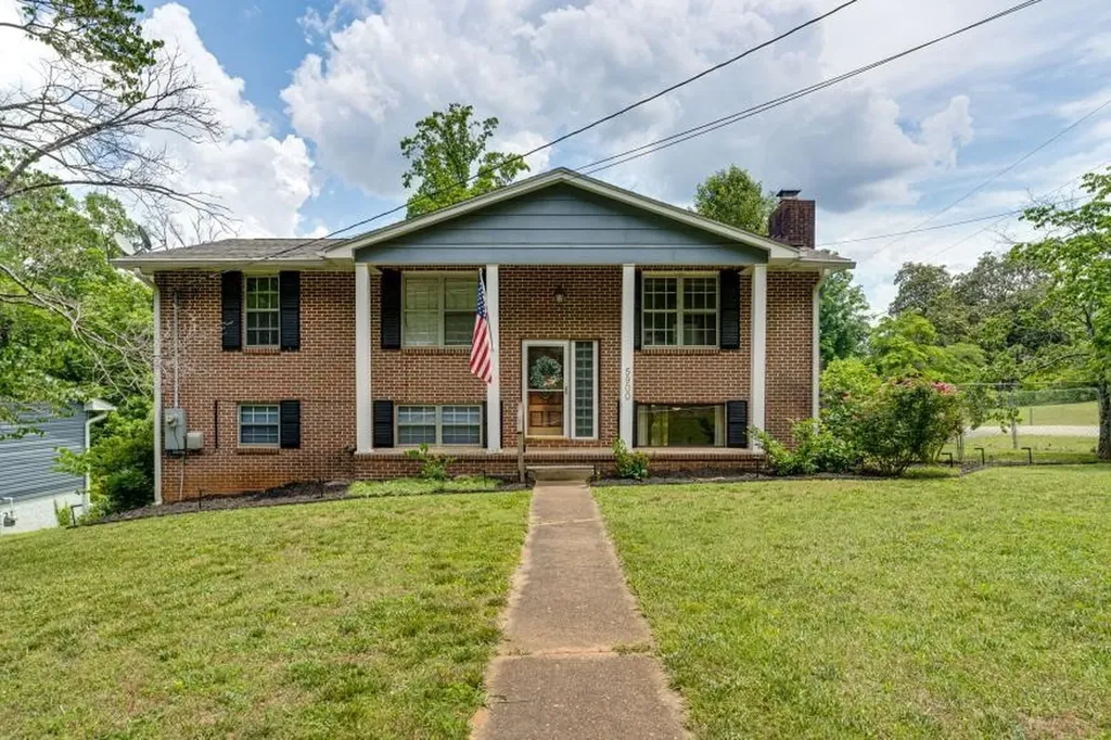 5900 Tyner Lane Harrison TN 37341