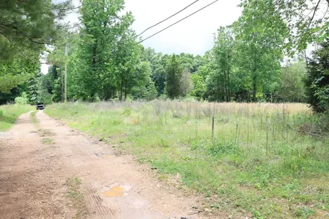 5 Poplar Ridge Lane Chapmansboro TN 37035