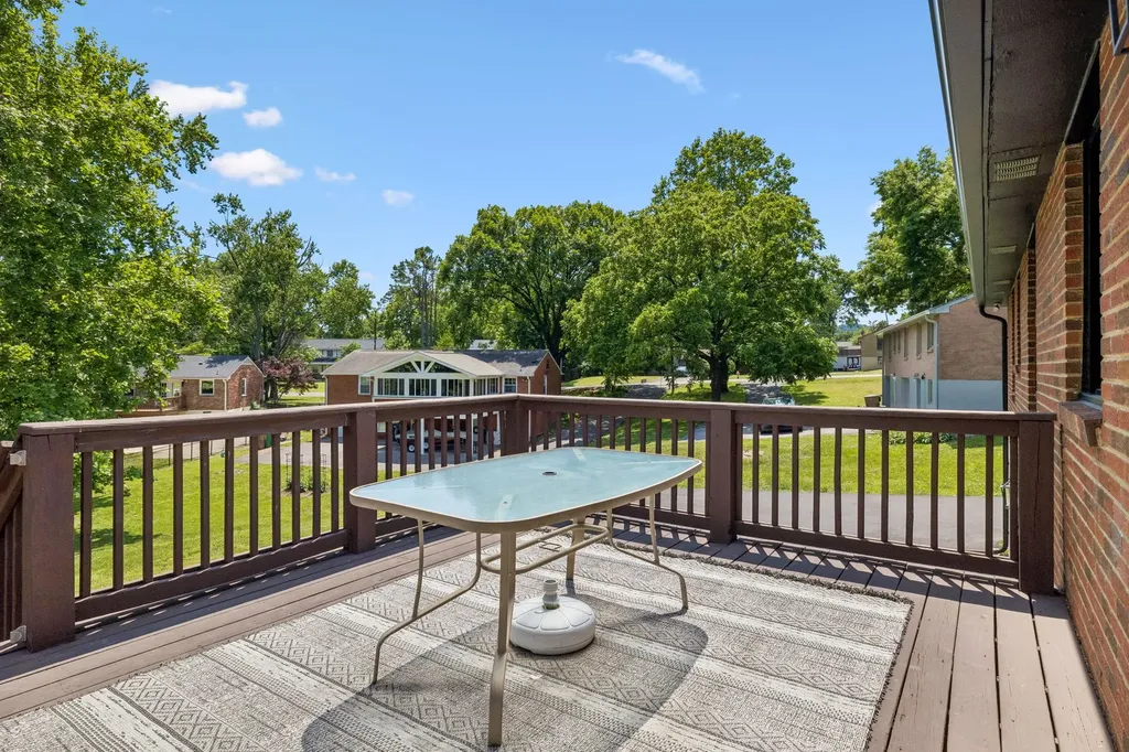 535 Richmar Drive Nashville TN 37211
