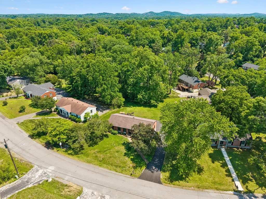 535 Richmar Drive Nashville TN 37211