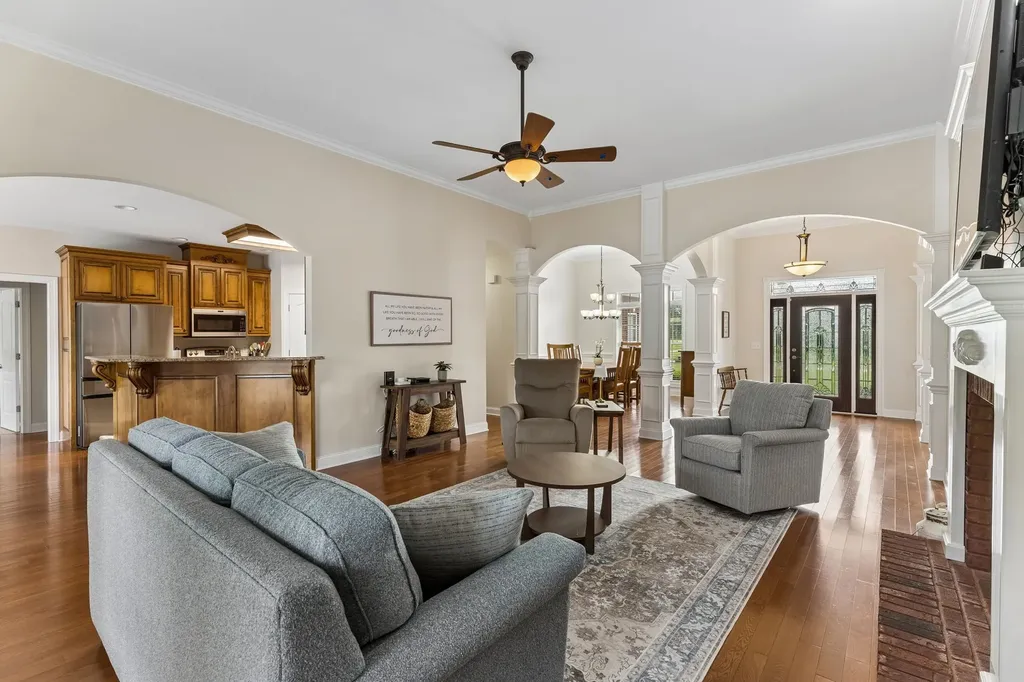6928 Zion Crossing Court Columbia TN 38401