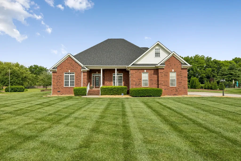 6928 Zion Crossing Court Columbia TN 38401