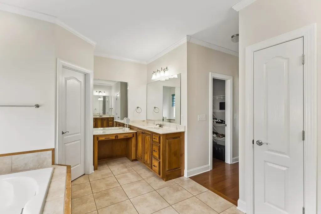 6928 Zion Crossing Court Columbia TN 38401