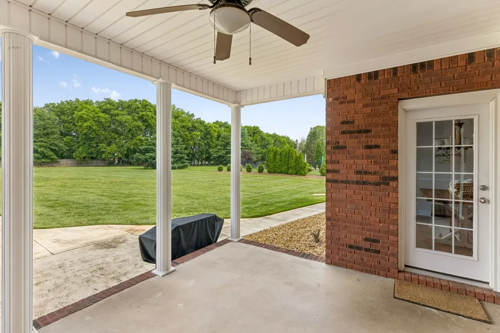 6928 Zion Crossing Court Columbia TN 38401