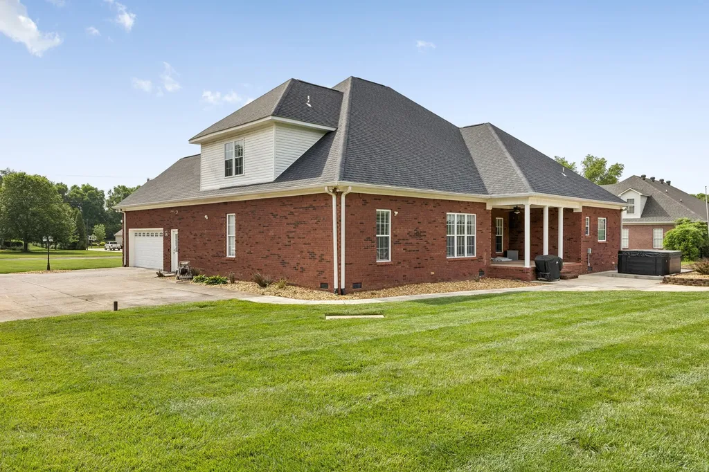 6928 Zion Crossing Court Columbia TN 38401
