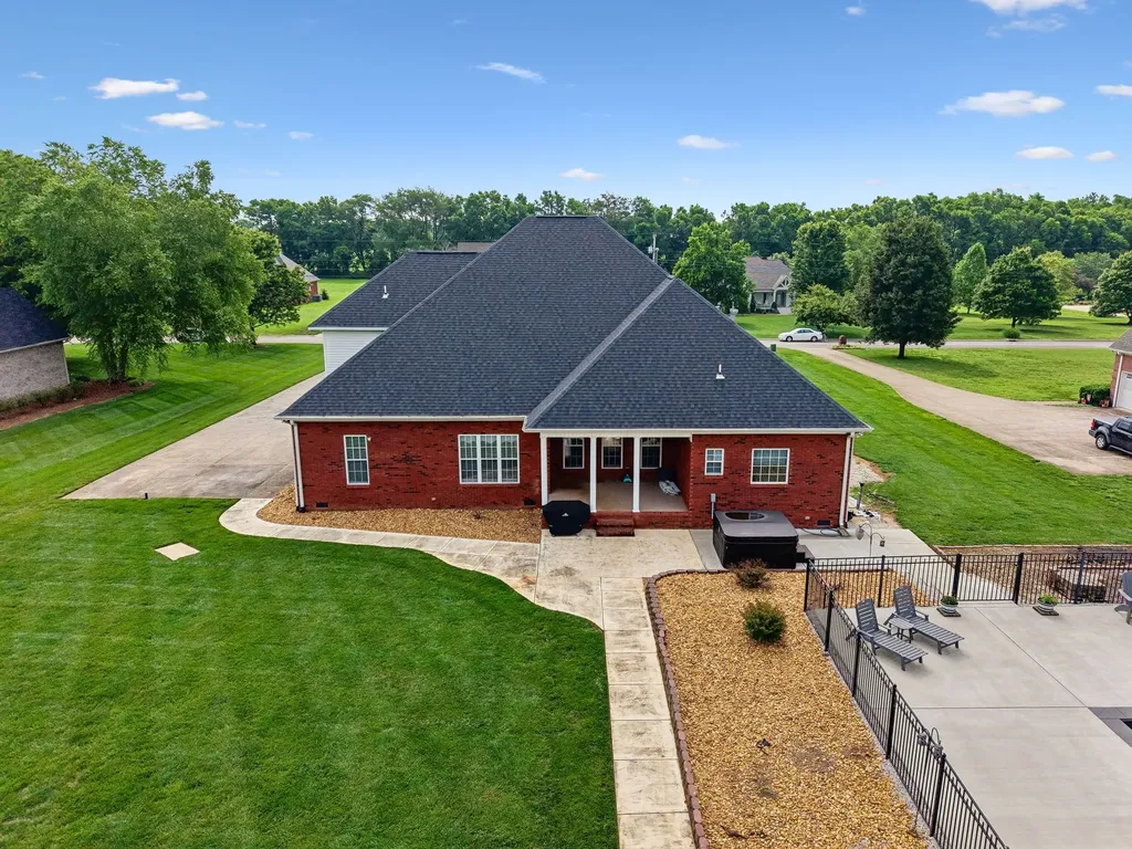 6928 Zion Crossing Court Columbia TN 38401