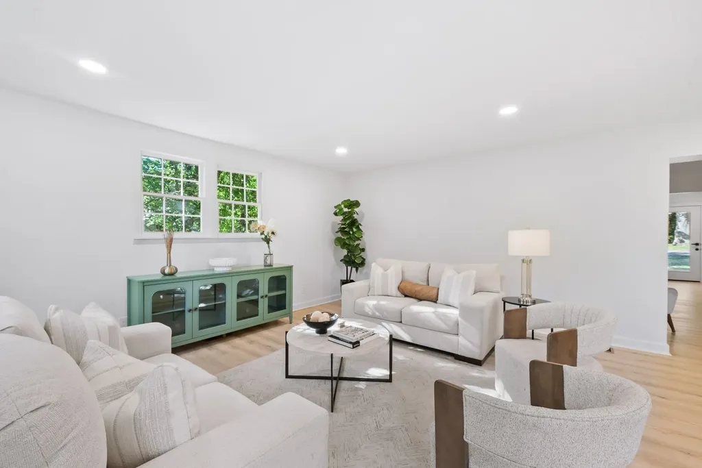 1107 Riverwood Drive Nashville TN 37216