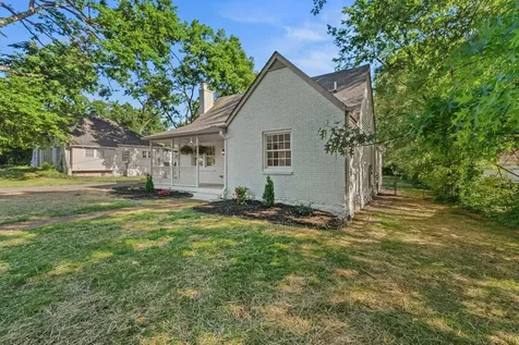 1107 Riverwood Drive Nashville TN 37216