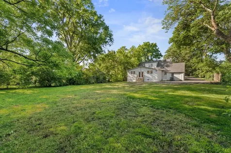 1107 Riverwood Drive Nashville TN 37216