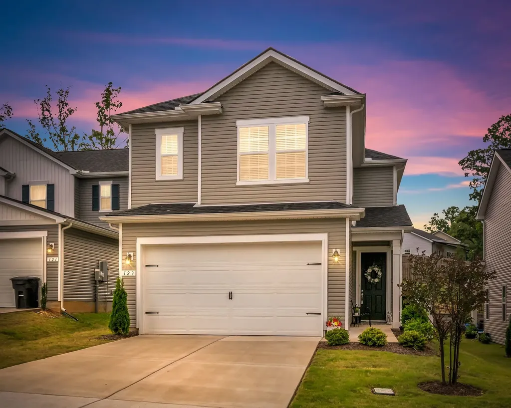 123 Timber Crest Trail White Bluff TN 37187