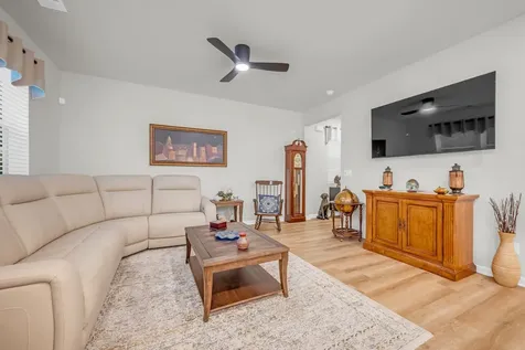 123 Timber Crest Trail White Bluff TN 37187