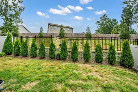 123 Timber Crest Trail White Bluff TN 37187