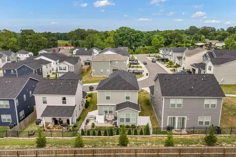 123 Timber Crest Trail White Bluff TN 37187
