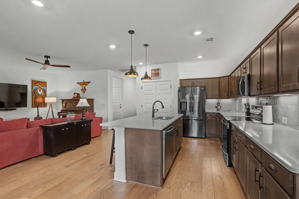 2065 Creekland View Boulevard Nashville TN 37207