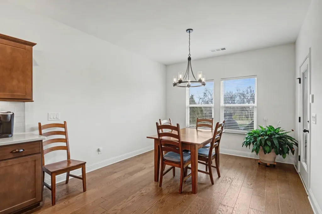 2065 Creekland View Boulevard Nashville TN 37207